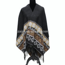 Las señoras de la manera imprimen el abrigo de la bufanda del hombro del pashmina del invierno